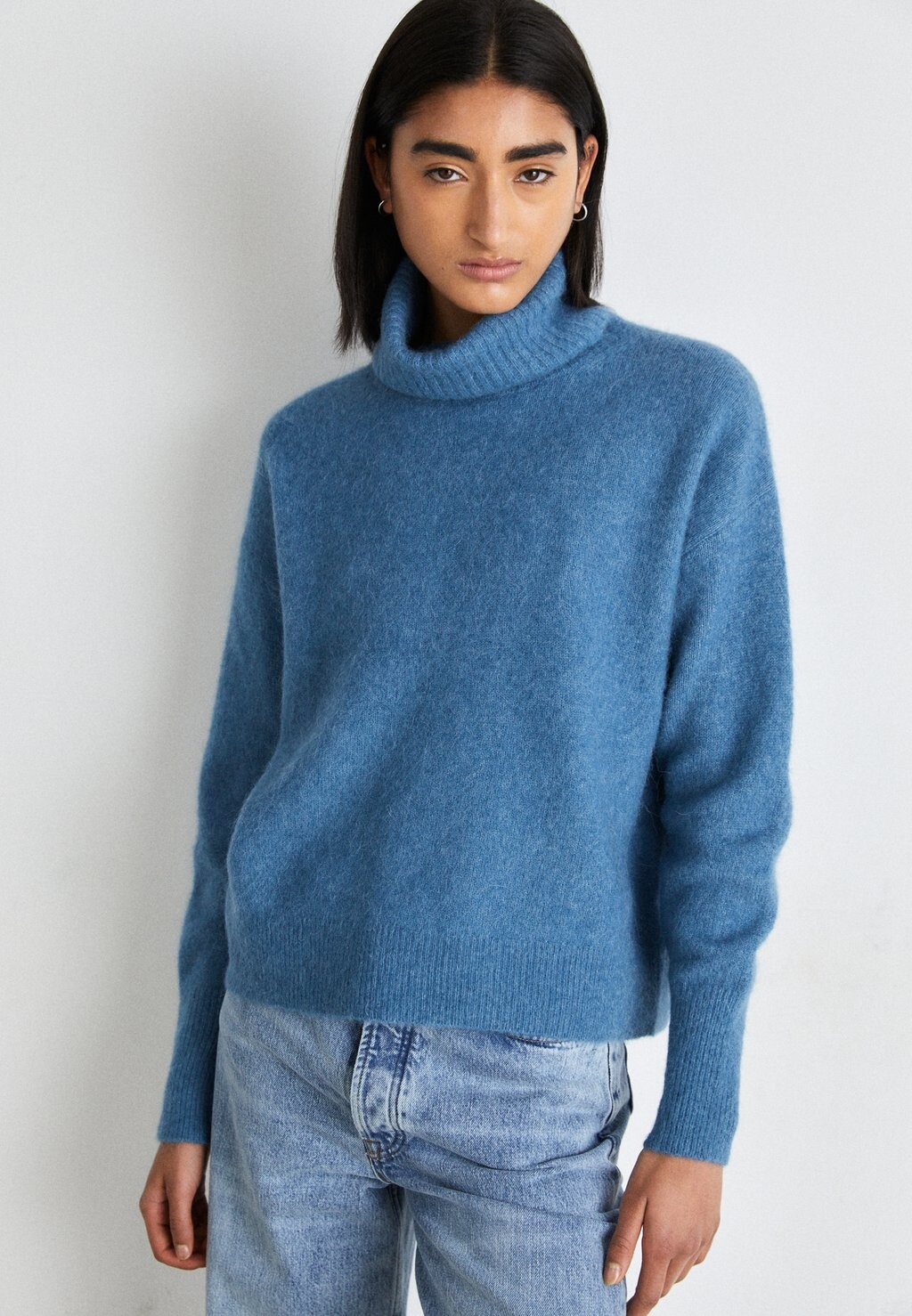 

Свитшот Tiger of Sweden ПАКСИ, цвет soft teal