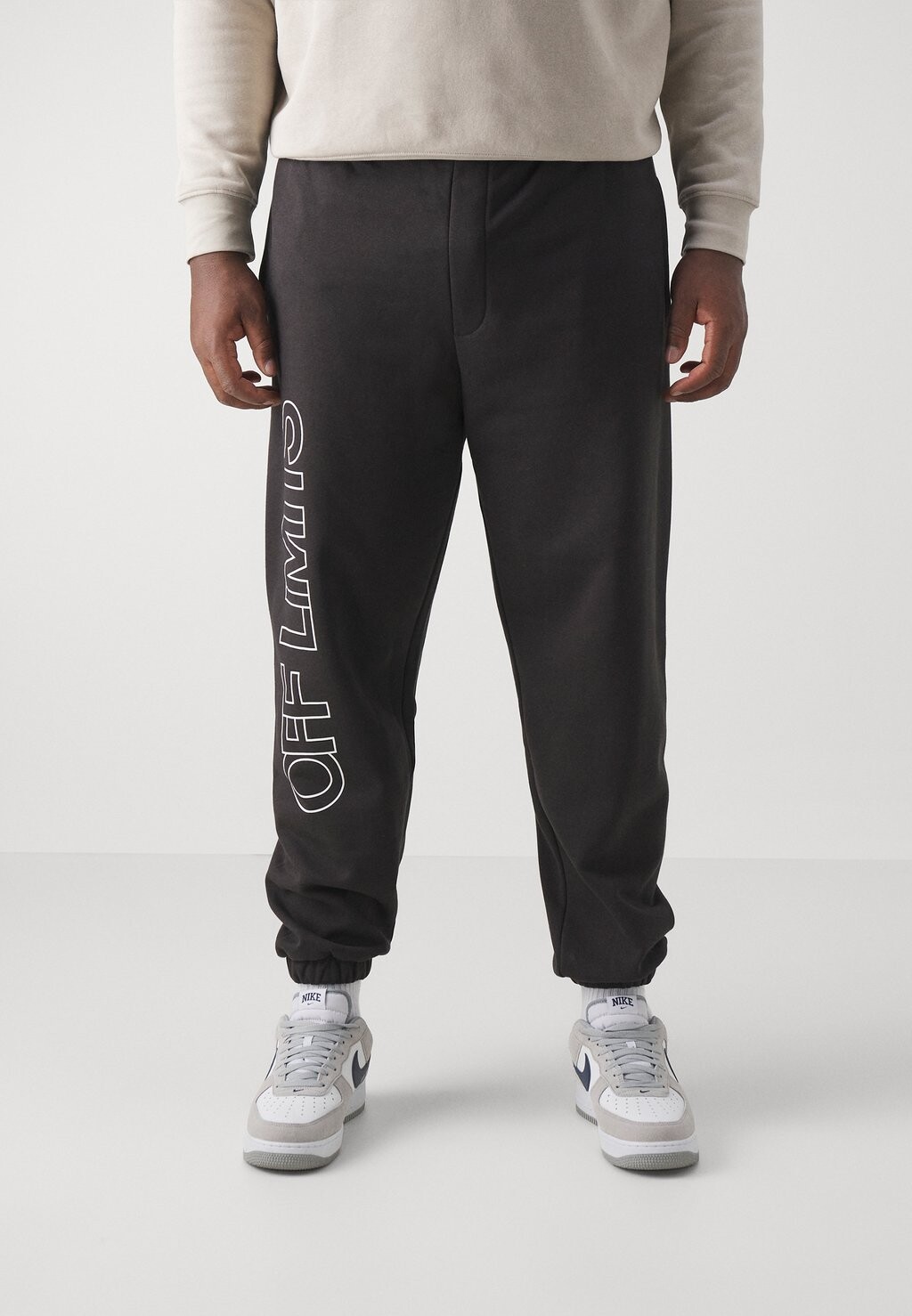 

Спортивные брюки Unisex YOURTURN, черный