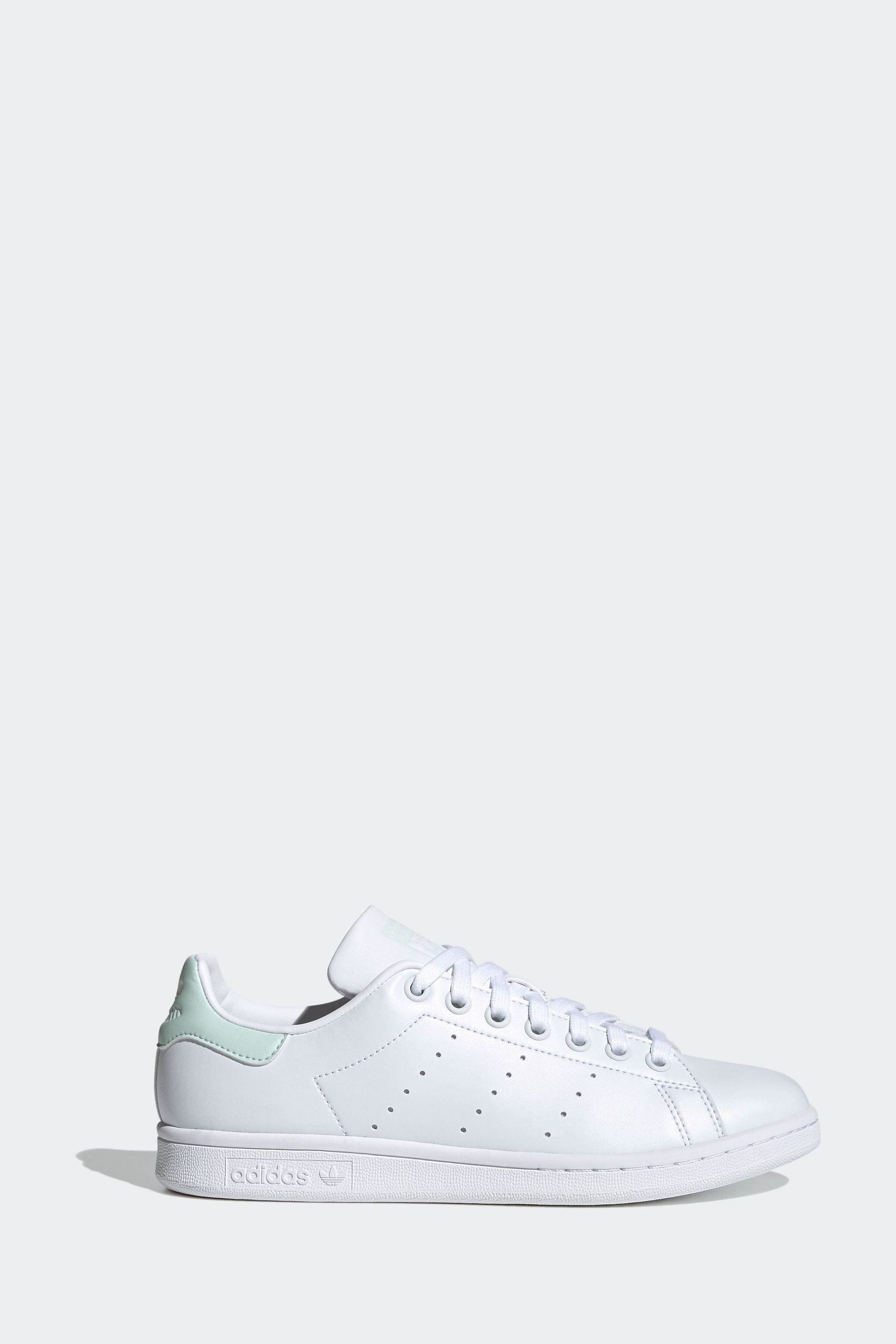 

Спортивная обувь adidas Originals Stan Smith Vegan adidas originals, белый