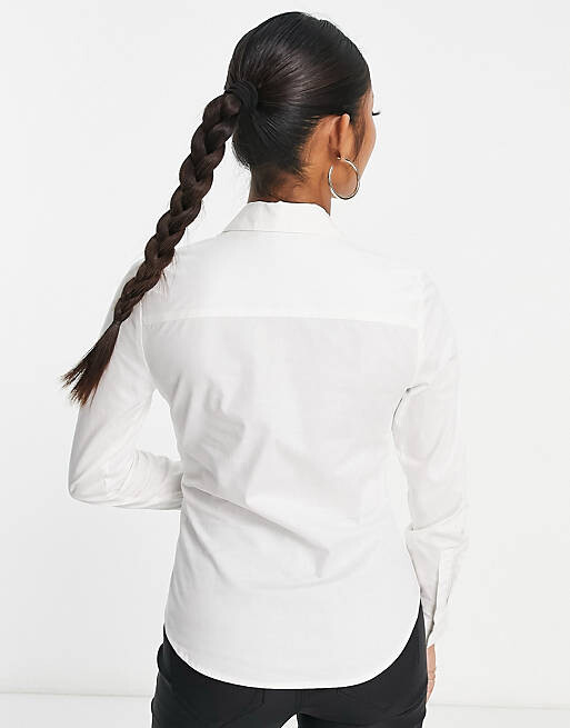 

Белая приталенная рубашка с длинными рукавами ASOS DESIGN Petite