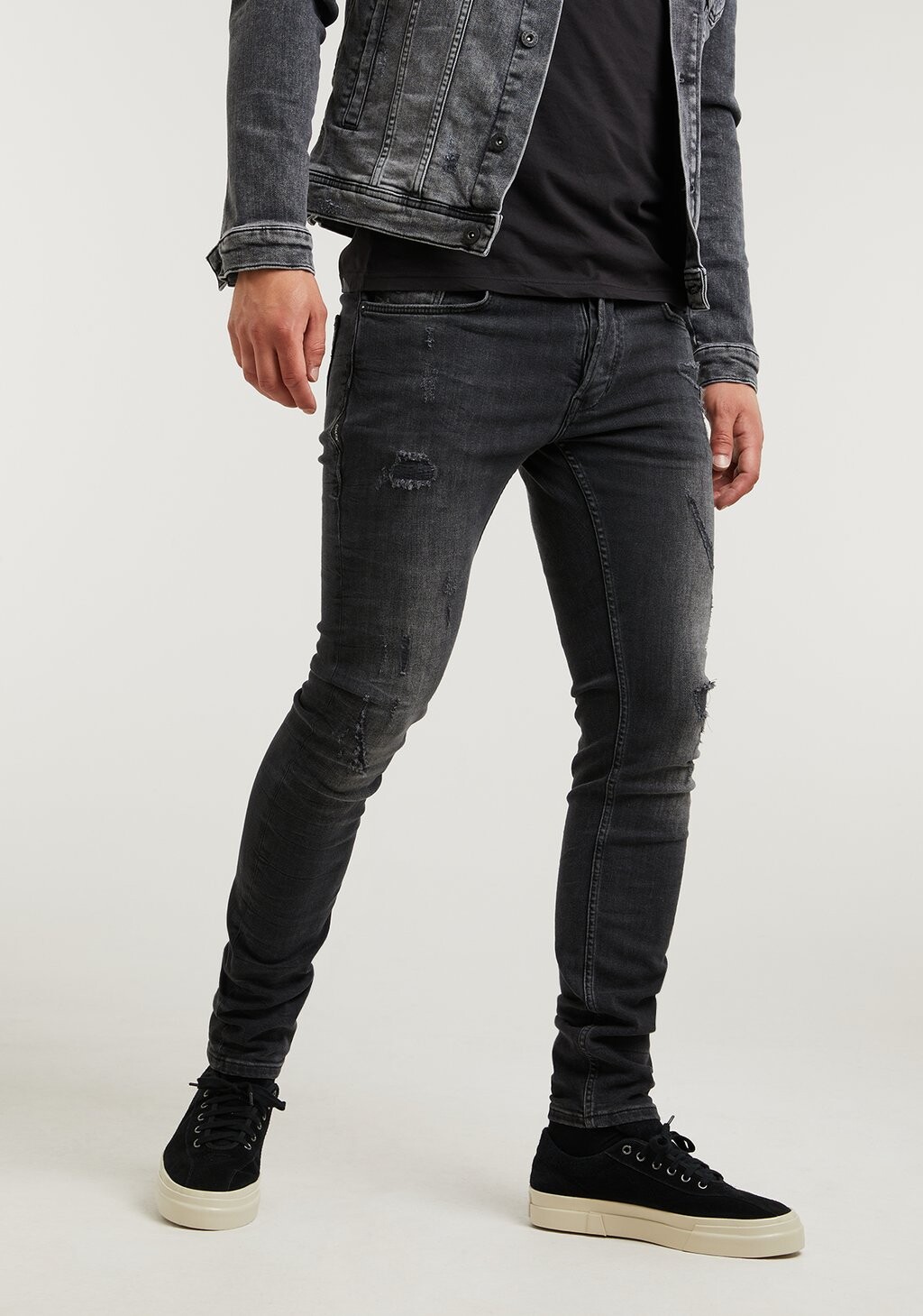 

Джинсы Slim fit CHASIN'
