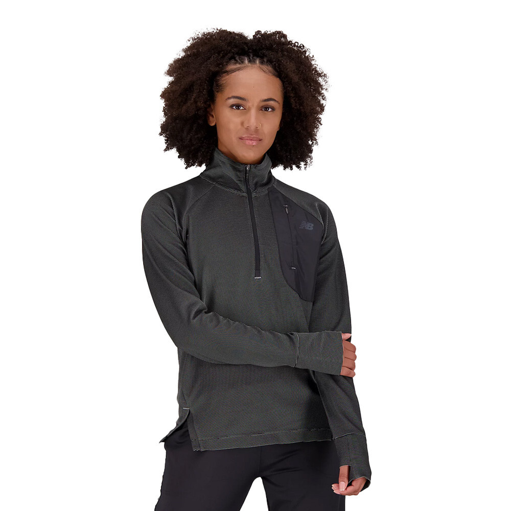 

Спортивный топ New Balance Q Speed Shift 1/2 Zip, черный