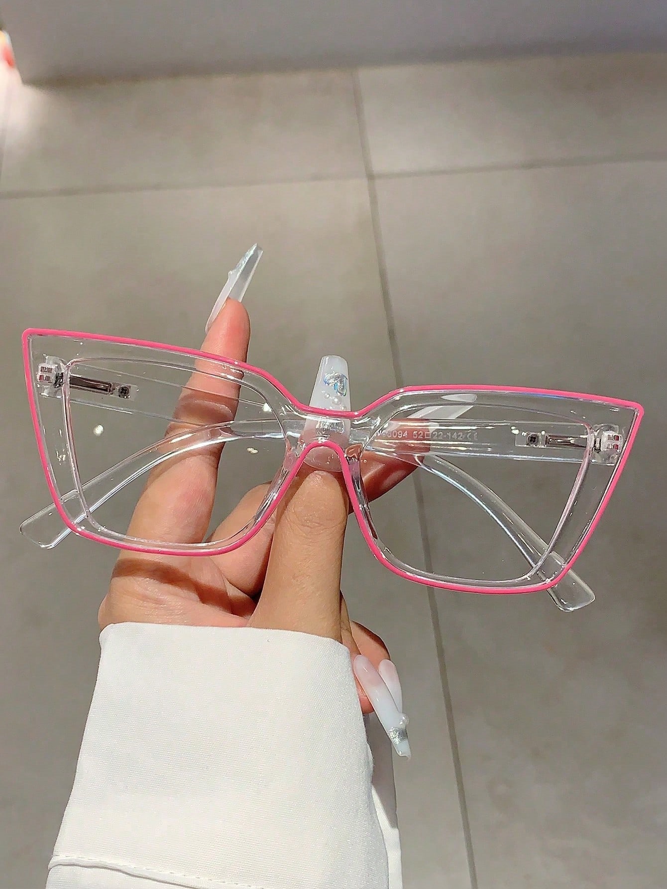 цена 1шт розовые прозрачные очки «кошачий глаз»