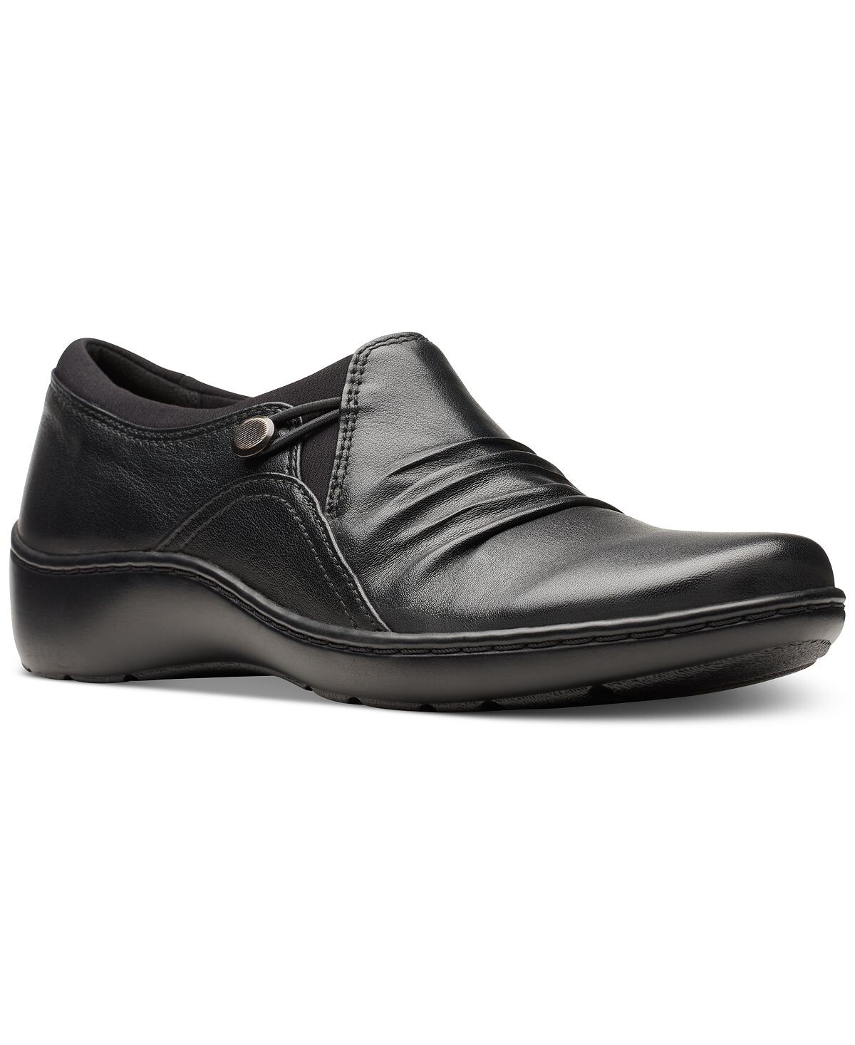 

Женские слипоны Cora Dusk со сборками и боковыми пуговицами Clarks