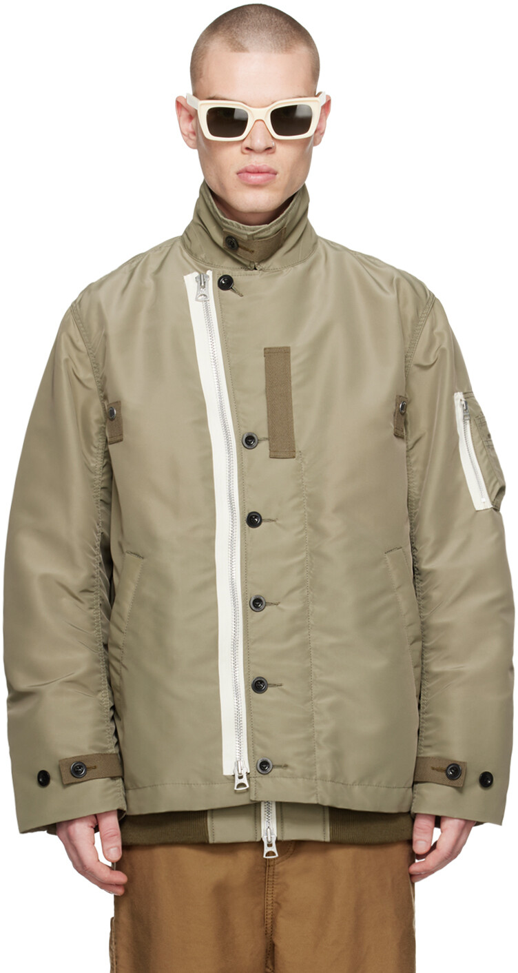 

Многослойный бомбер цвета хаки Sacai
