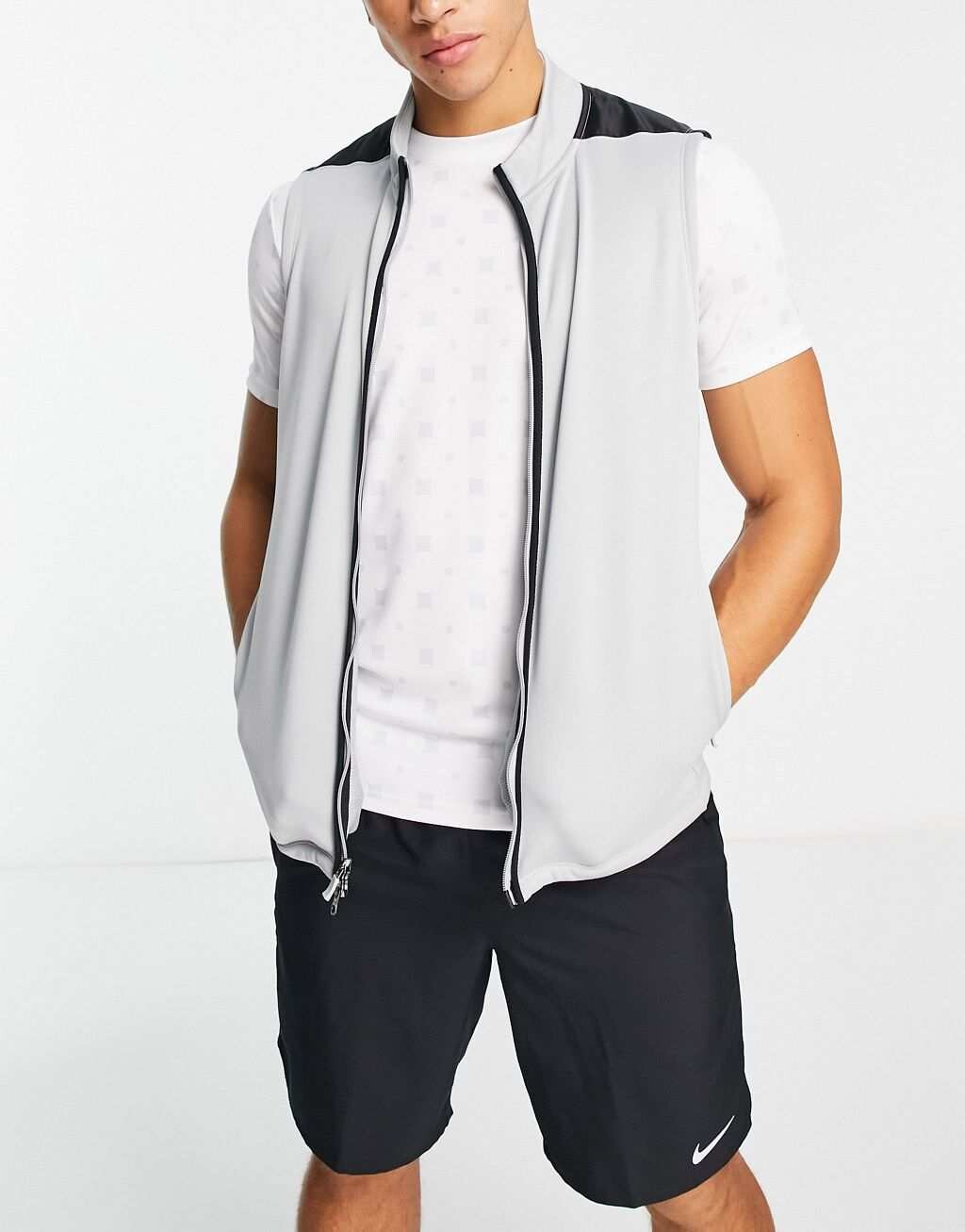 

Серый жилет Nike Golf Victory Therma-FIT