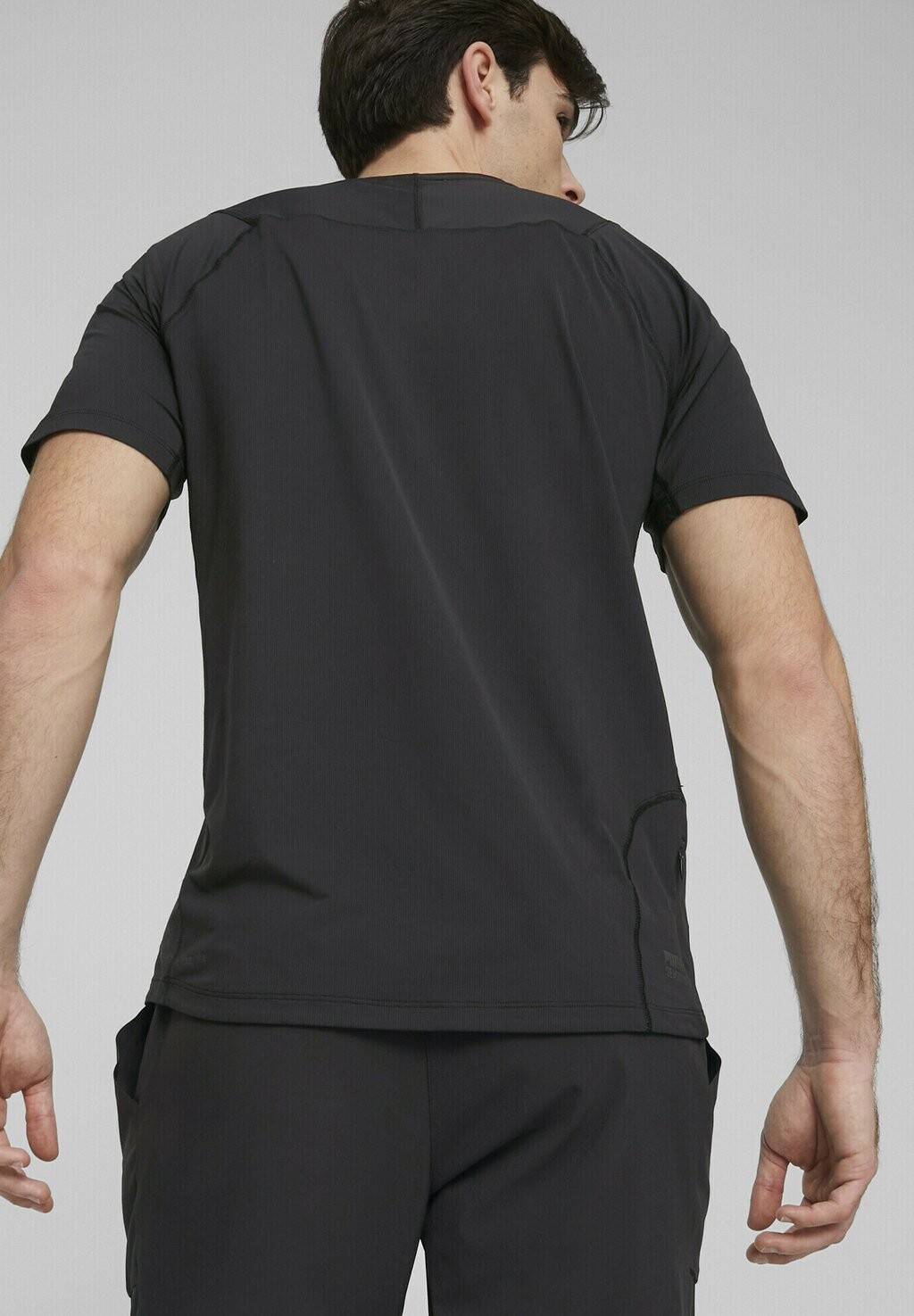 

Спортивная футболка Seasons Coolcell Puma, цвет black black