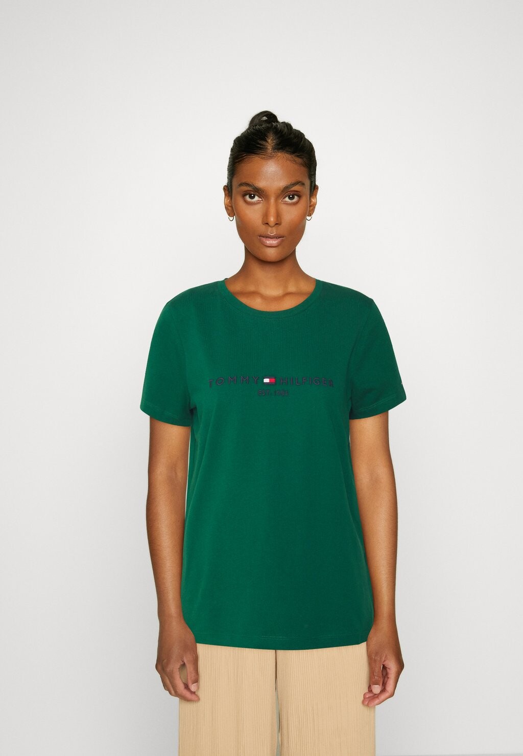 

Футболка с принтом Tommy Hilfiger