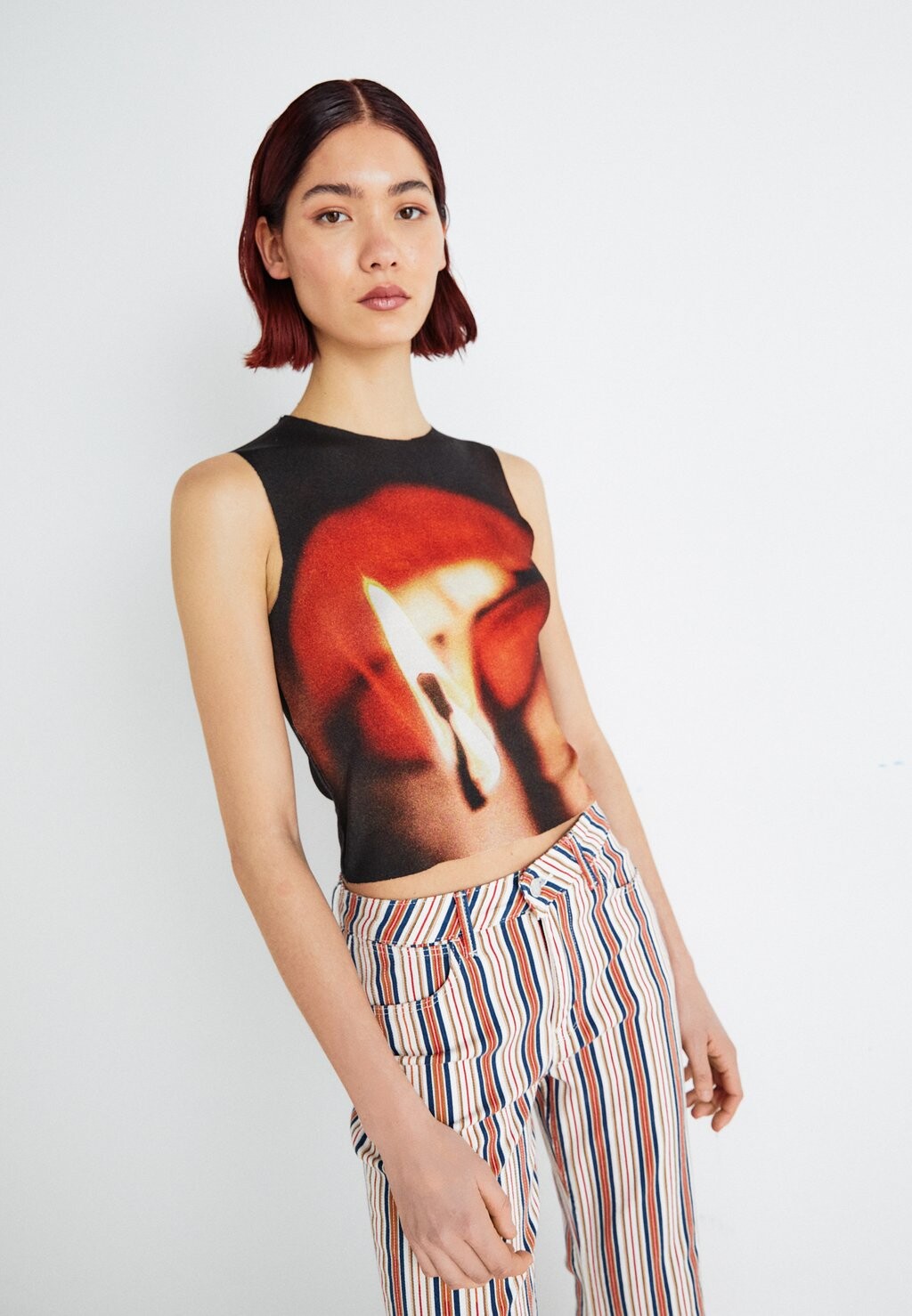 

Топ SLINKY TANK FLAME LIPS Jaded London, цвет black/red