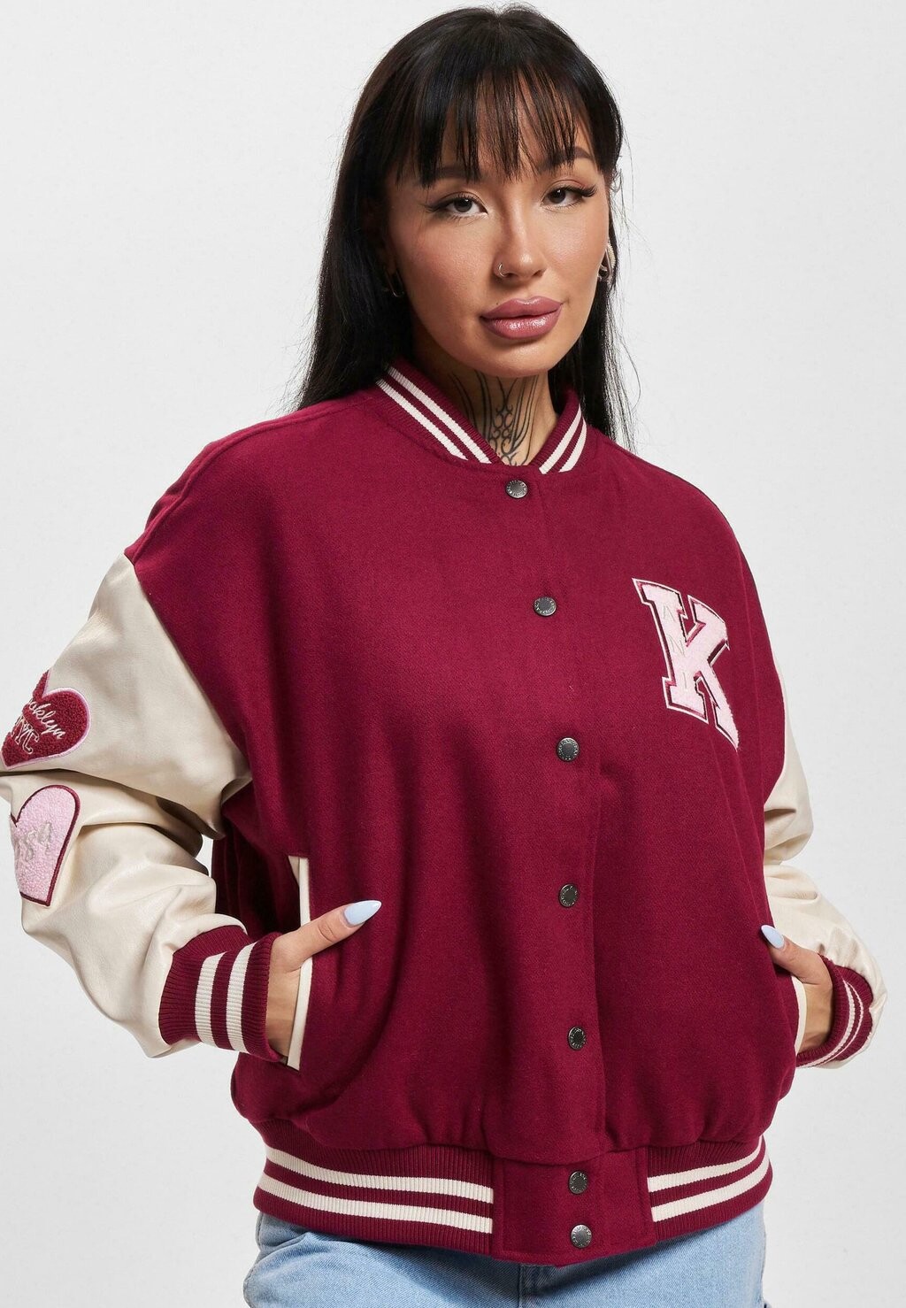 

Куртка Karl Kani RETRO PATCH OS BLOCK COLLEGE, ягодный кремовый, Бежевый