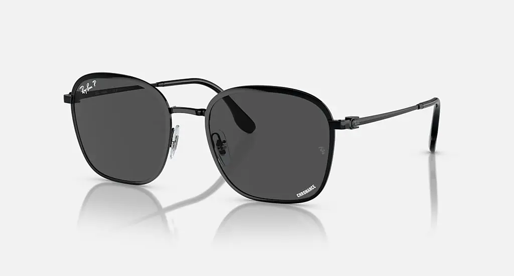 

Солнцезащитные очки Ray-Ban RB3720, темно-серый