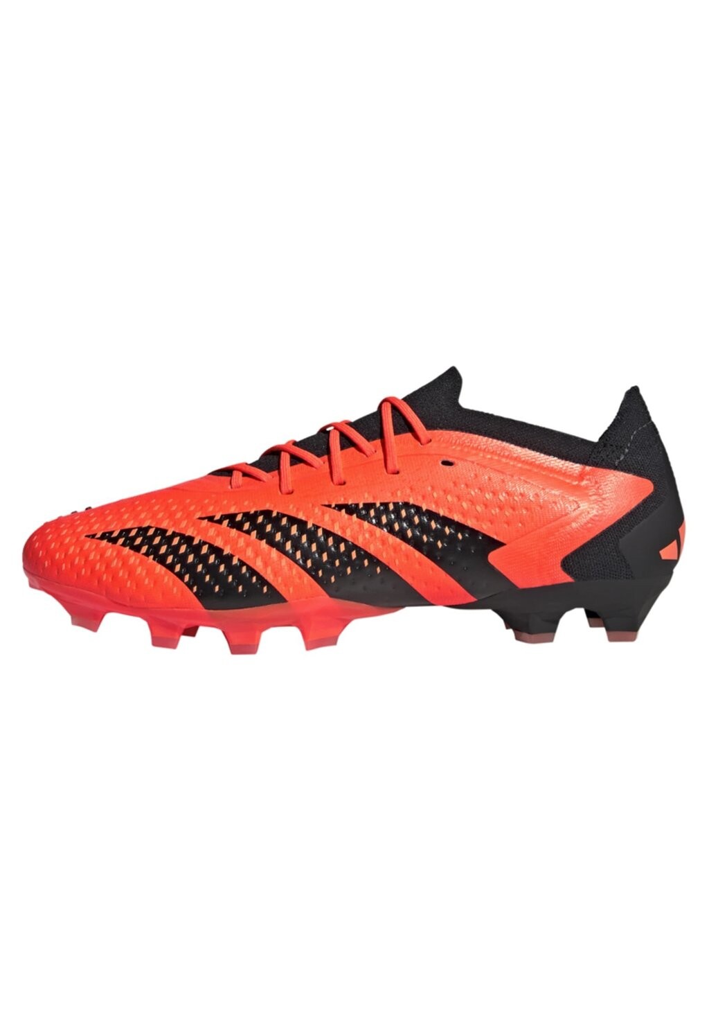 

Бутсы Adidas