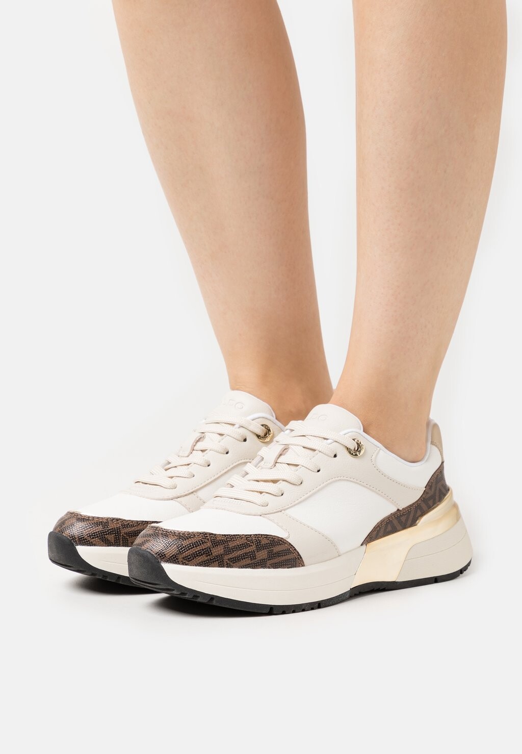 

Кроссовки ALDO