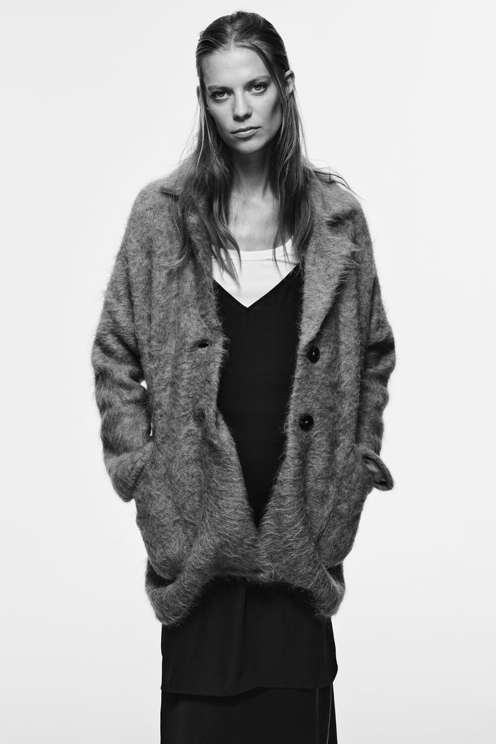 

Короткое вязаное пальто из альпаки ZARA, коричневый