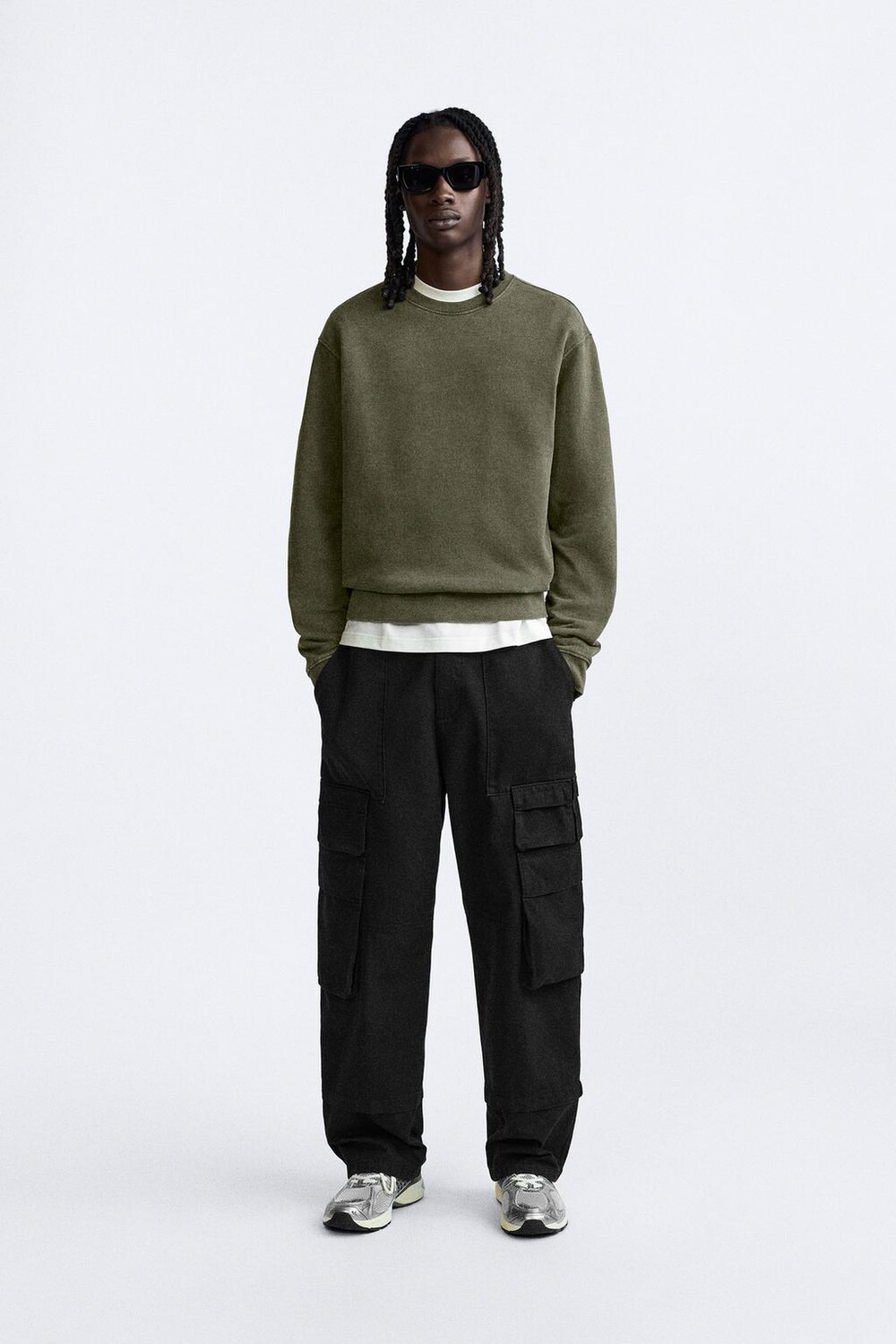 

Свитшот с круглым вырезом ZARA, хаки
