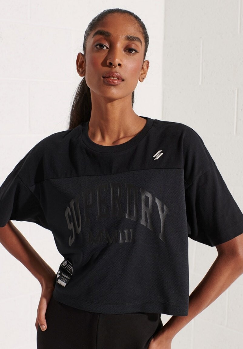 

Футболка с принтом Superdry, черный