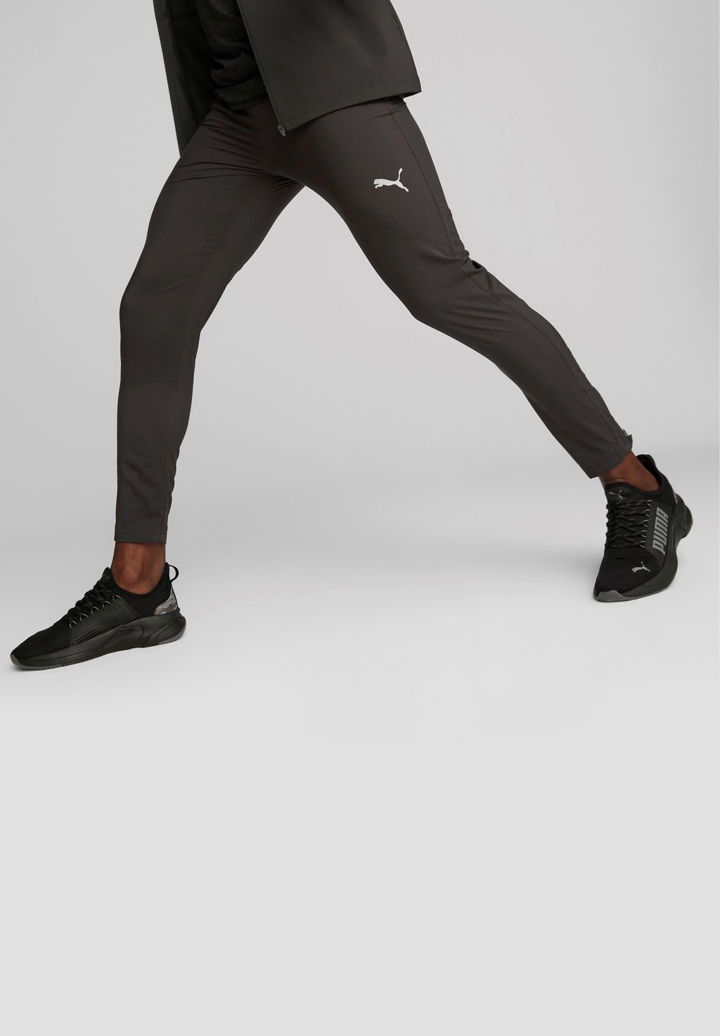 

Спортивные брюки Puma Run Favorite Tapered M, пума черный