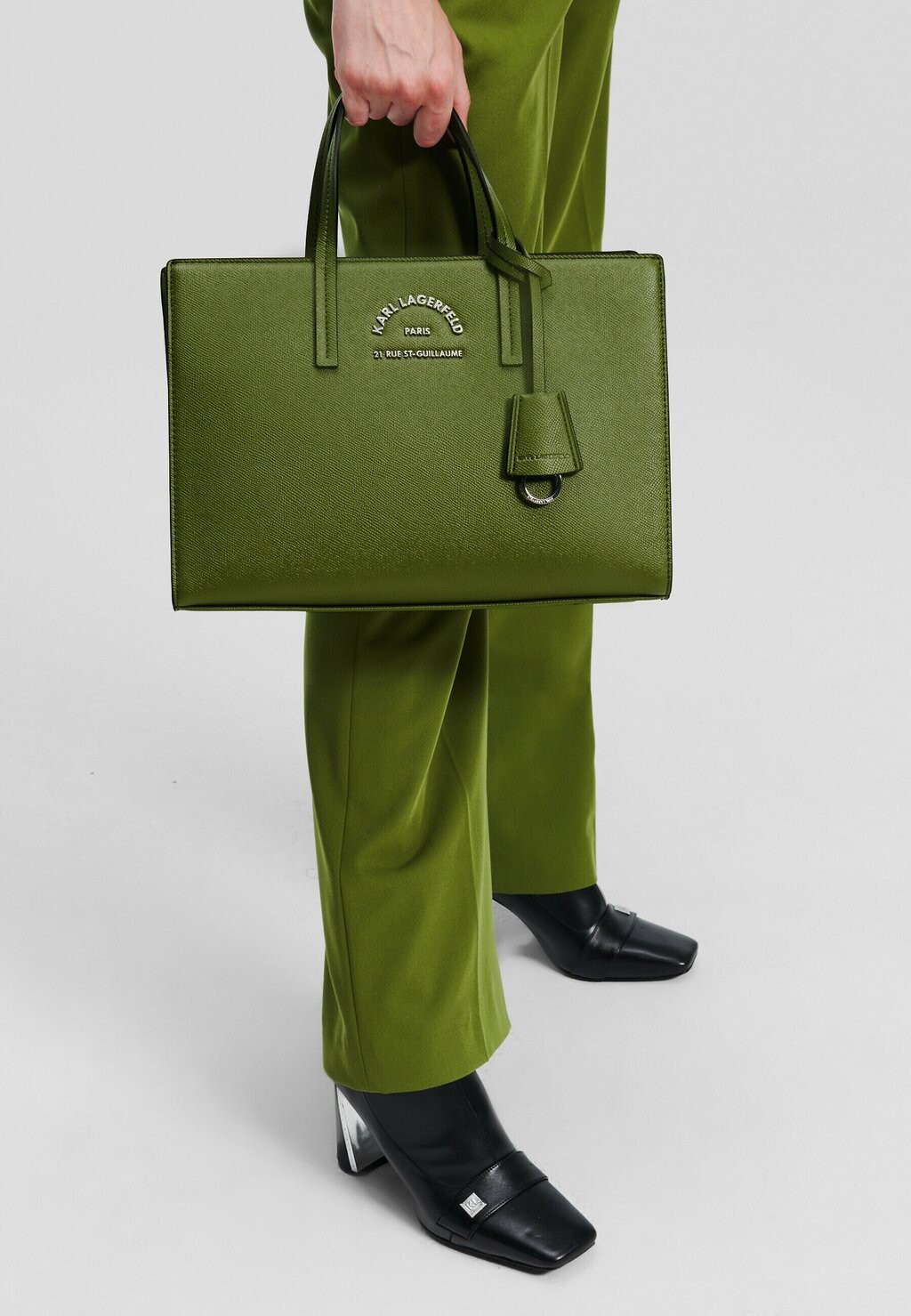 

Сумочка RUE ST-GUILLAUME MEDIUM KARL LAGERFELD, оливковый