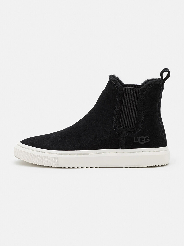 

Ботинки UGG Leder Chelsea W Alameda Chelsea, черный