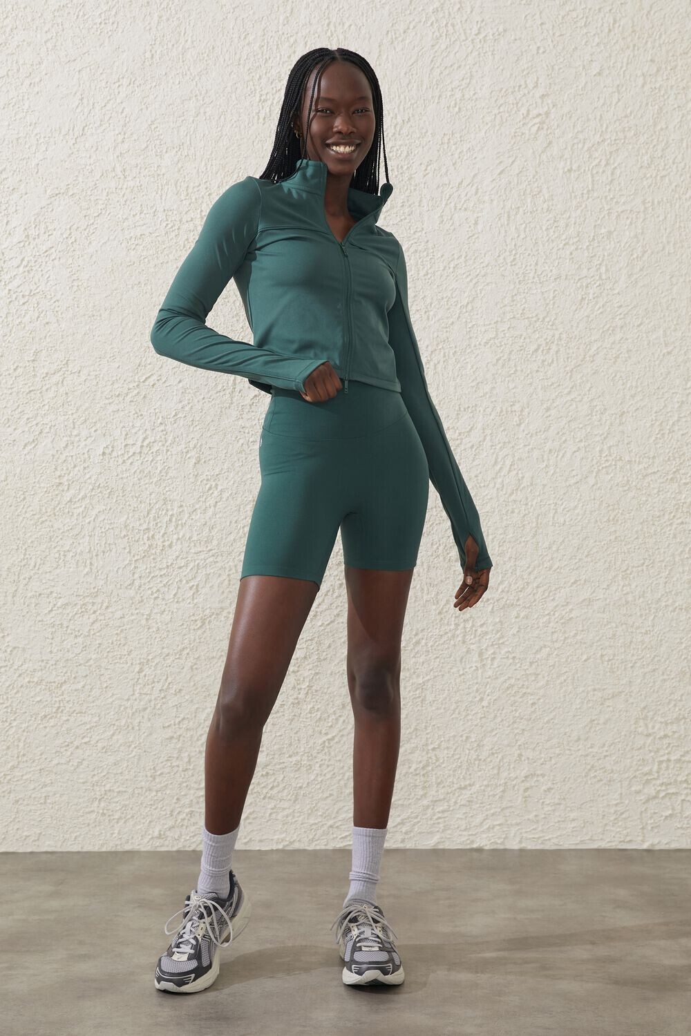 

Ультрамягкие шорты-велосипедки для йоги Cotton On Body