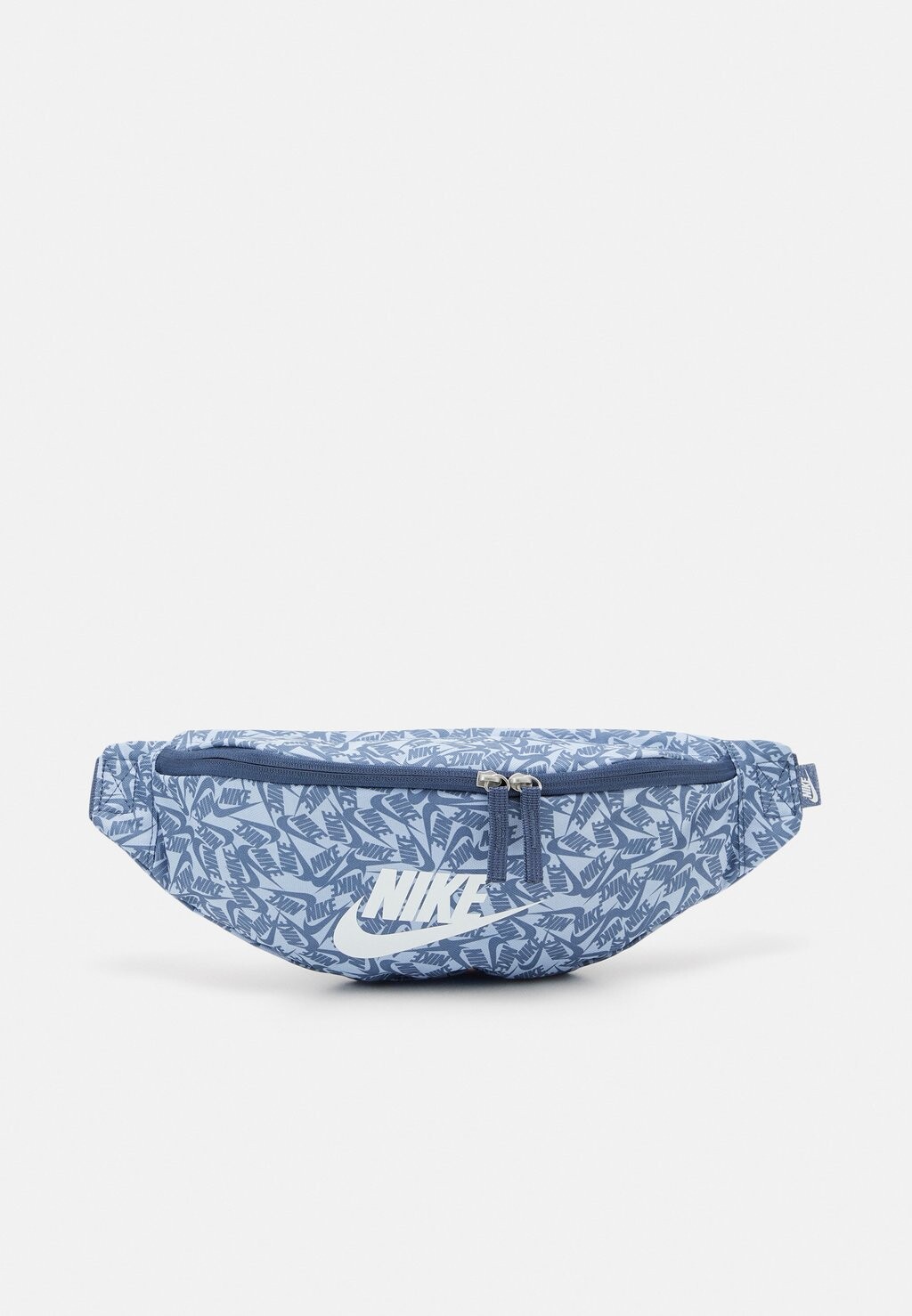 

Поясная сумка Nike