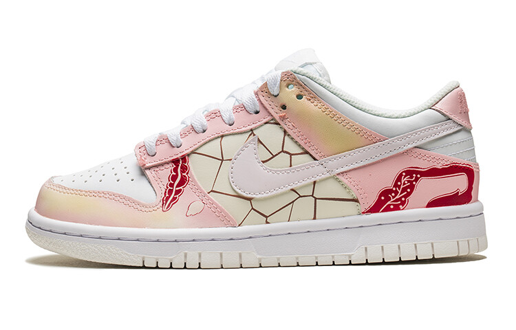 

Кроссовки Nike Dunk Skateboarding Shoes Women's Low-top White, розовый