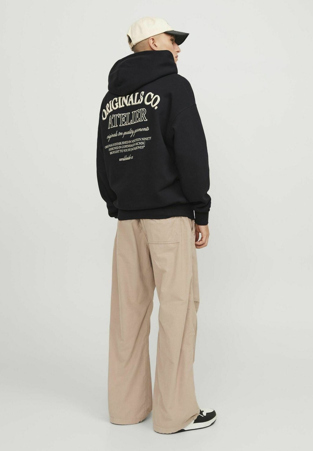 

Толстовка Jorsantorini Graphic Jack & Jones, черный