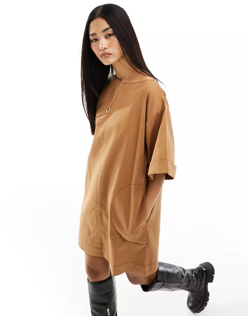 Бисквитно-коричневое укороченное платье-футболка свободного кроя из твила ASOS
