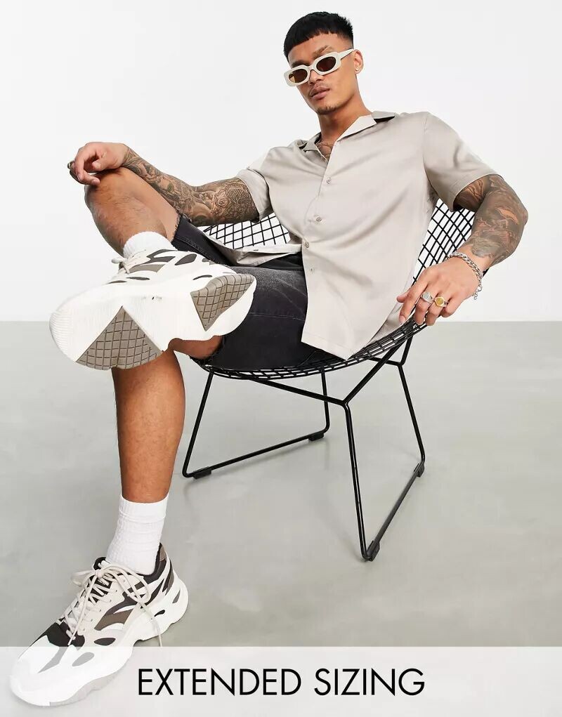 

Серая атласная рубашка классического кроя ASOS