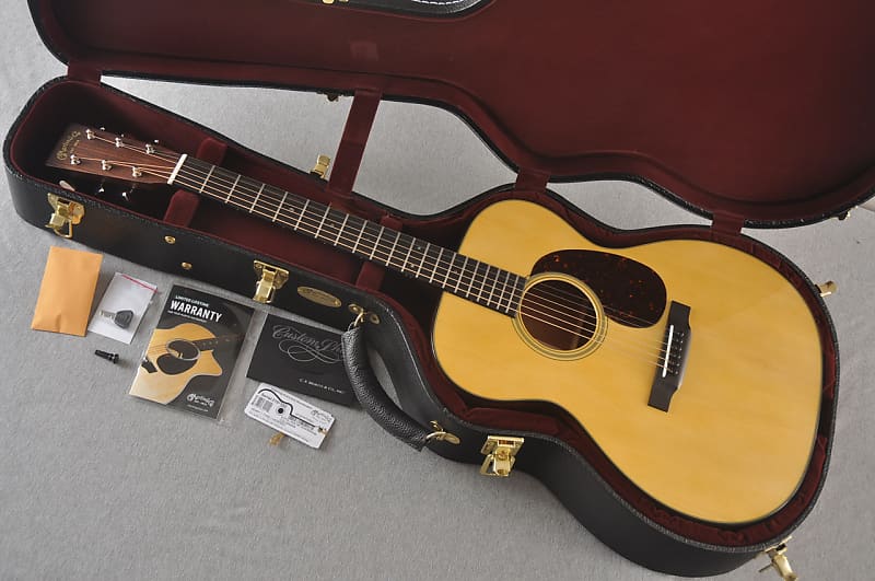 Акустическая гитара Martin Custom Shop 000 18 Style Adirondack Sinker Mahogany #2707252