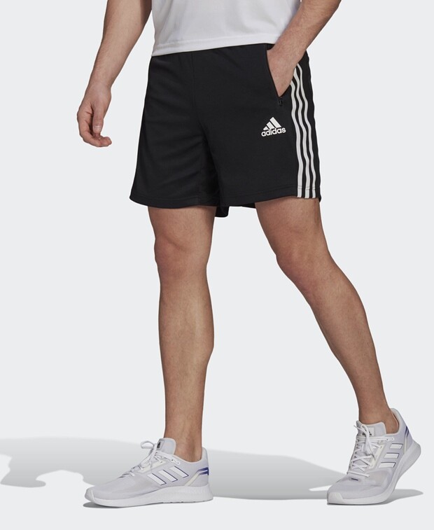 

Грузовые шорты adidas, черный