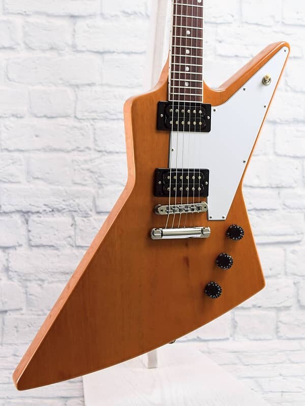 

Электрогитара Gibson 70's Explorer - Antique Natural