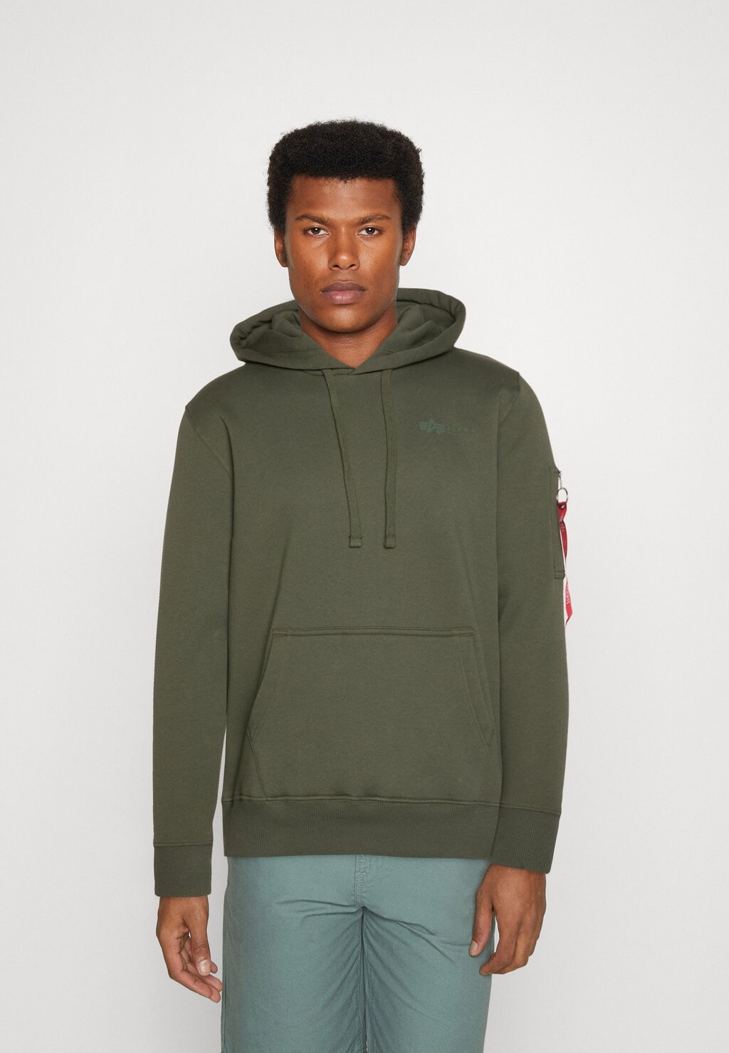 

Толстовка Alpha Industries, темно-оливковый, Зеленый
