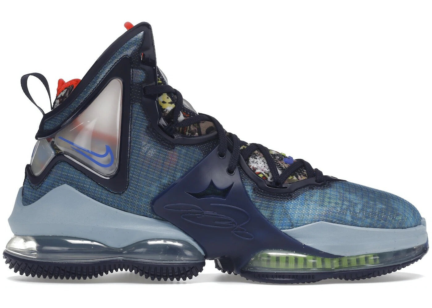 

Кроссовки Nike Lebron 19, синий