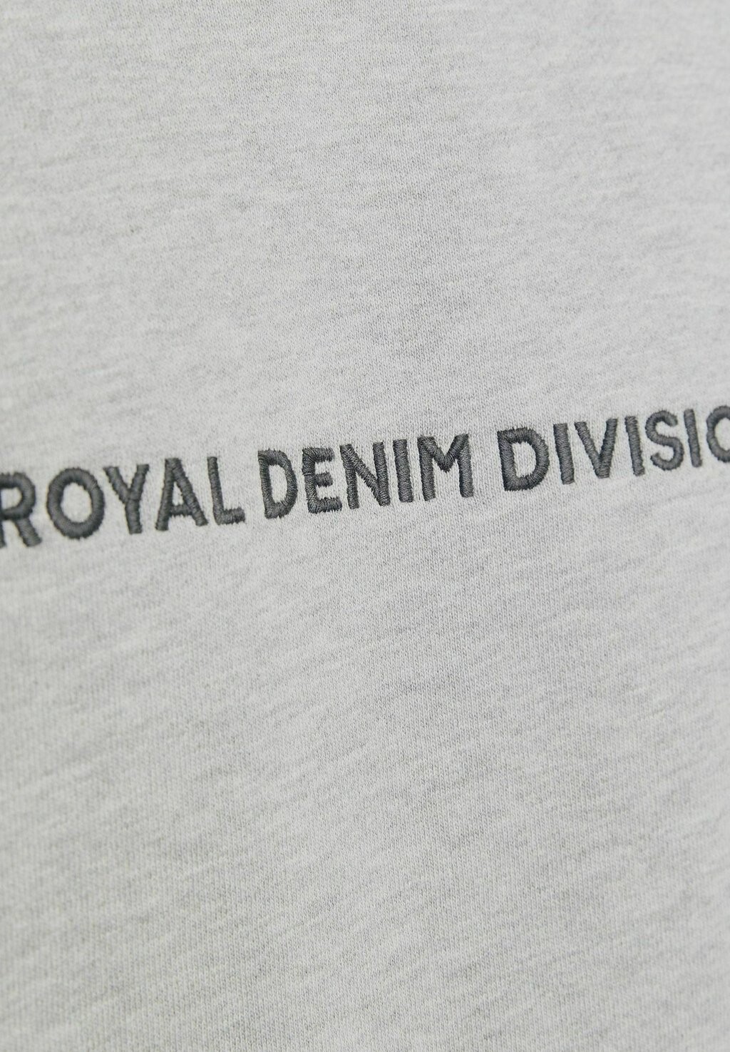 

Спортивный свитер R.D.D. ROYAL DENIM DIVISION, серый