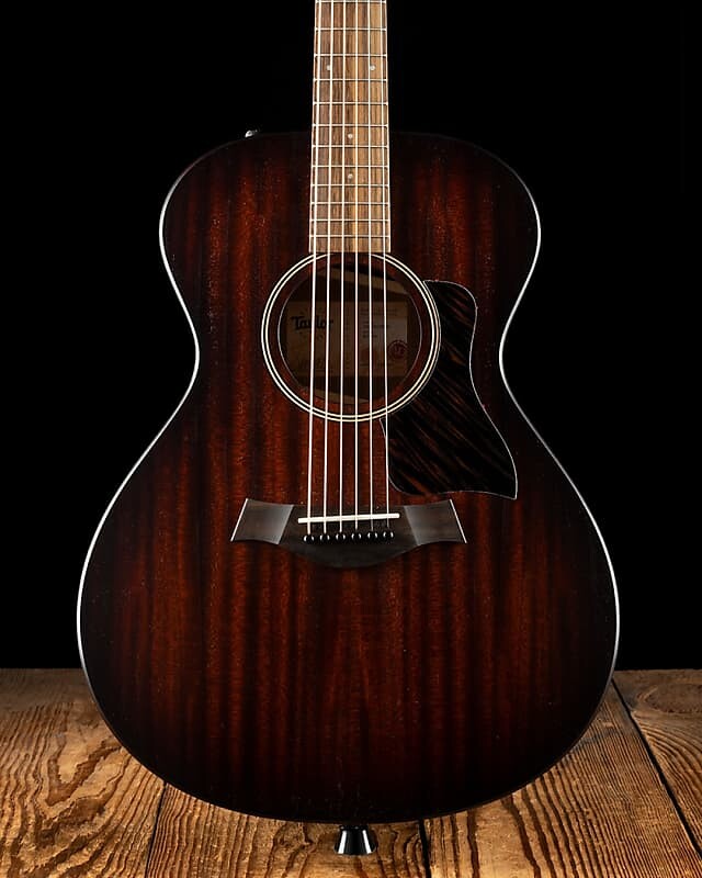 

Акустическая гитара Taylor AD22e - Urban Sienna - Free Shipping