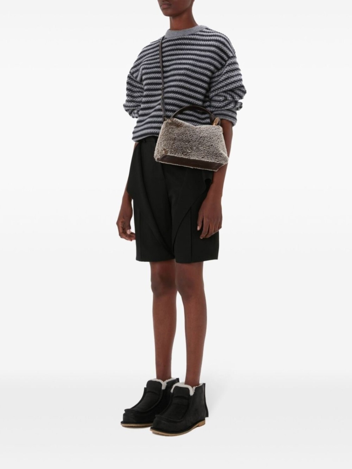 

JW Anderson маленькая сумка через плечо Corner, коричневый