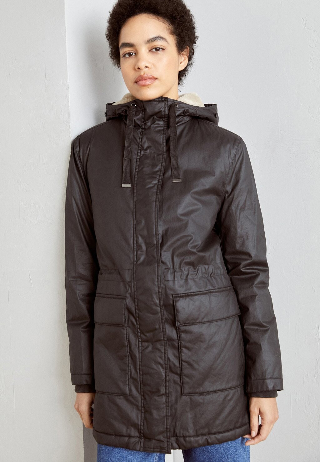 

Зимнее пальто Marks & Spencer, черное, Черный