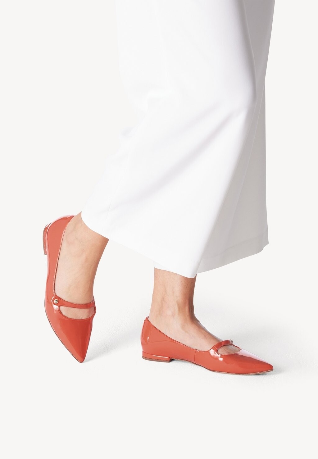 

Балетки с ремешками Tamaris, цвет orange