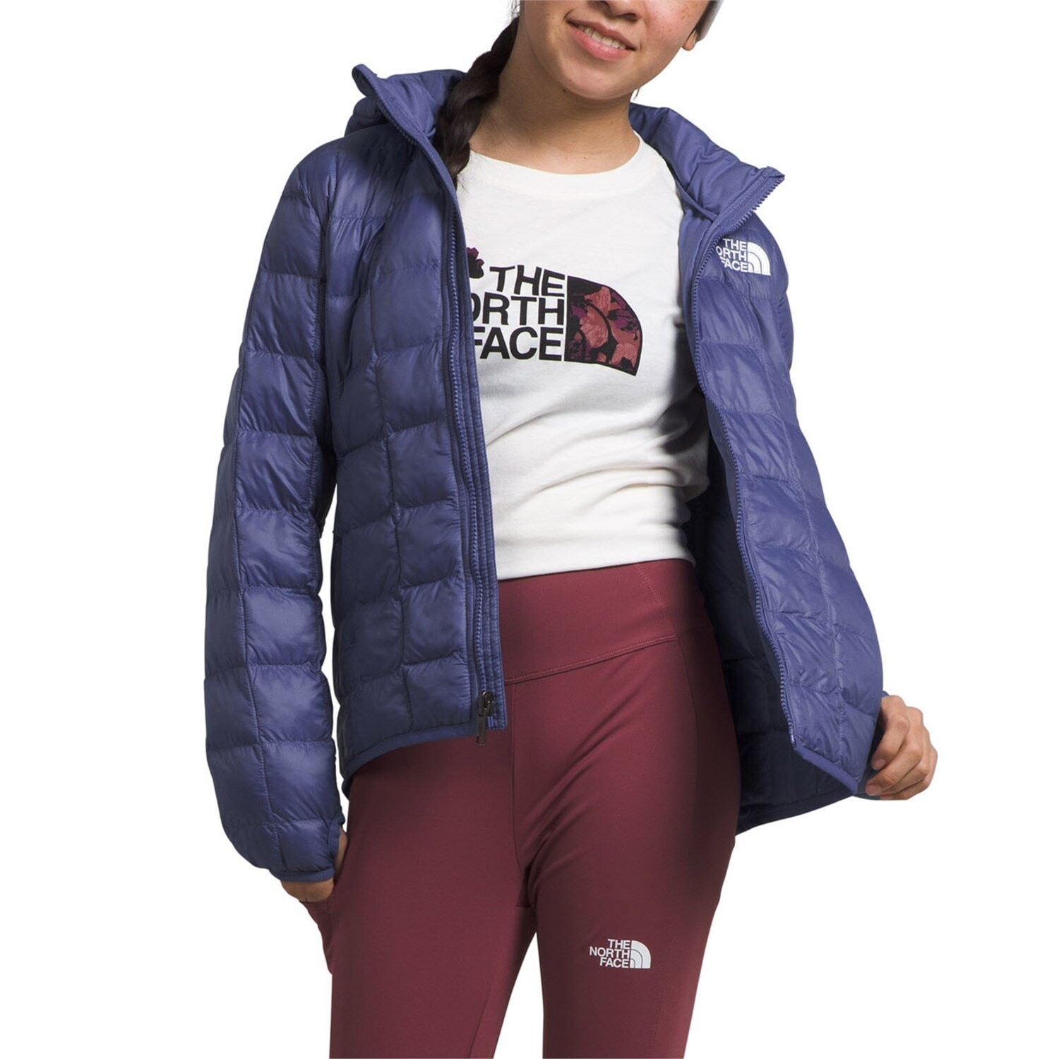 

Куртка The North Face ThermoBall Hooded, цвет Cave Blue