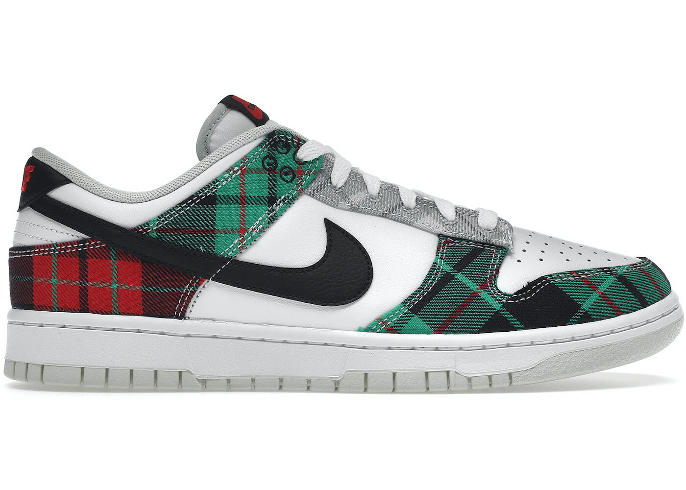 

Кроссовки Nike Dunk Low