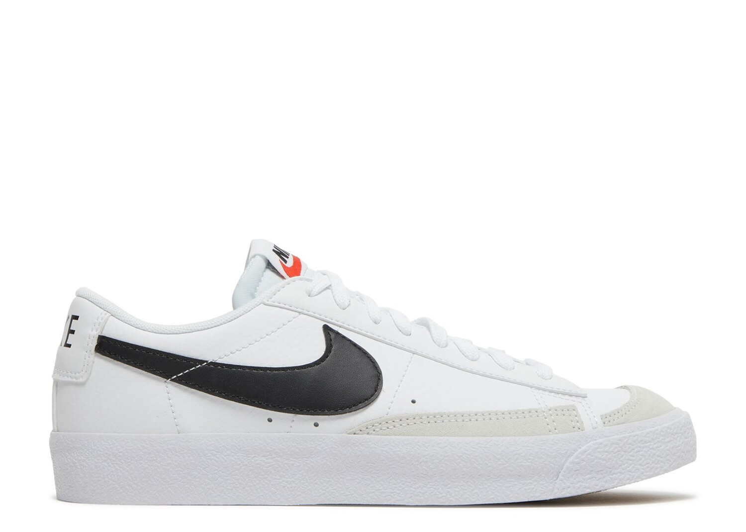 

Кроссовки Nike Blazer Low '77 Gs 'White Black', белый