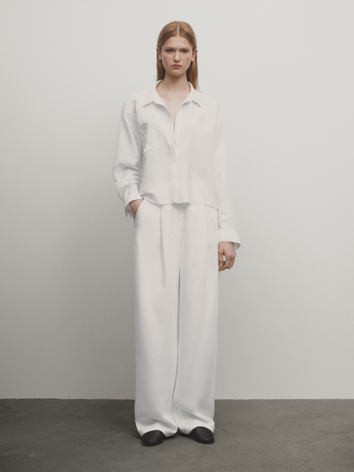 

Укороченная рубашка с вышивкой Massimo Dutti, белый