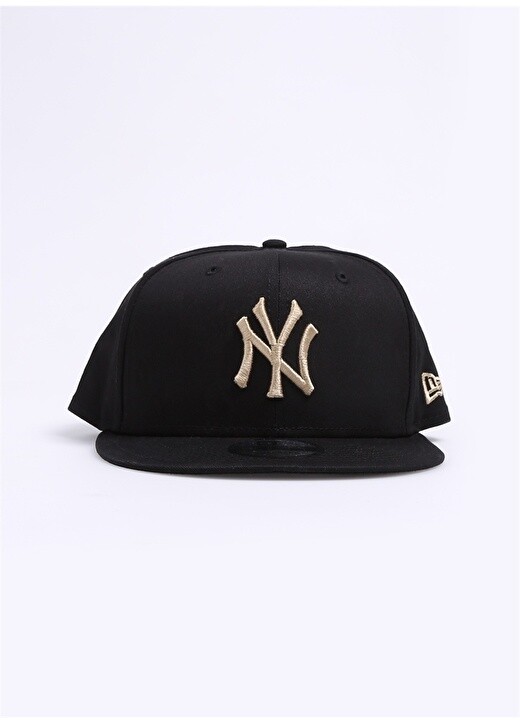

Кепка New Era
