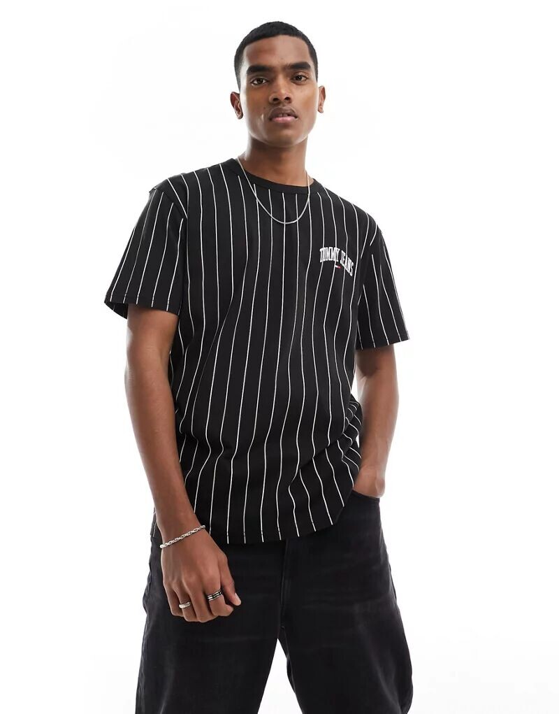 

Черная футболка с круглым вырезом Tommy Jeans