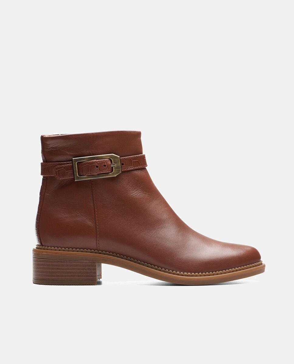 

Женские кожаные ботильоны Maye Grace на молнии и толстом каблуке Clarks, коричневый