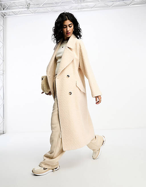 

Кремовое двубортное пальто из смесовой шерсти из букле ASOS DESIGN