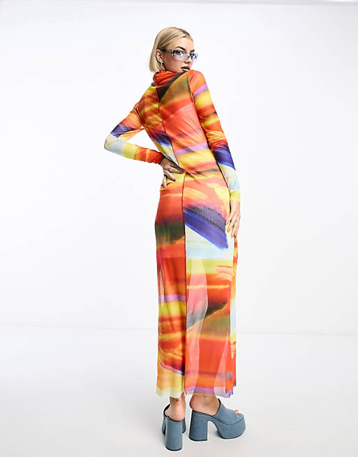 цена Сетчатое платье макси Noisy May с разноцветным закатным принтом