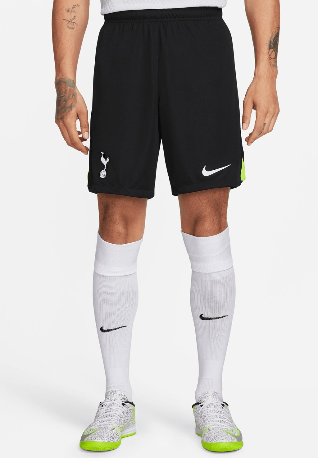 

Спортивные шорты Nike