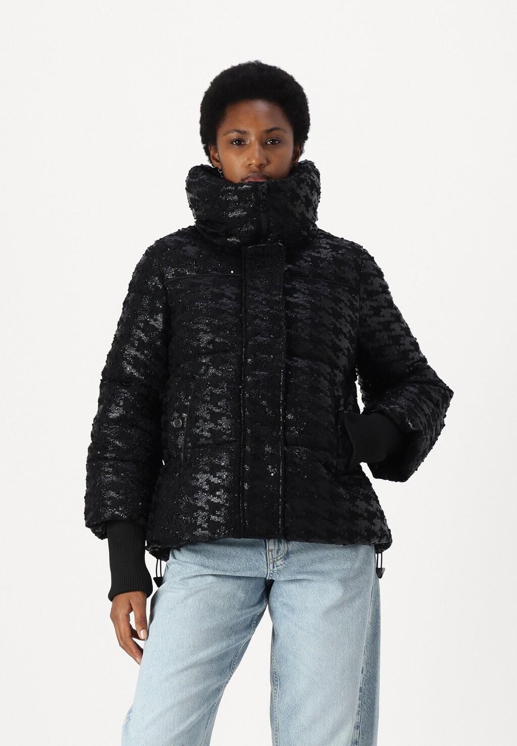 

Зимняя куртка MELIE Guess, черный